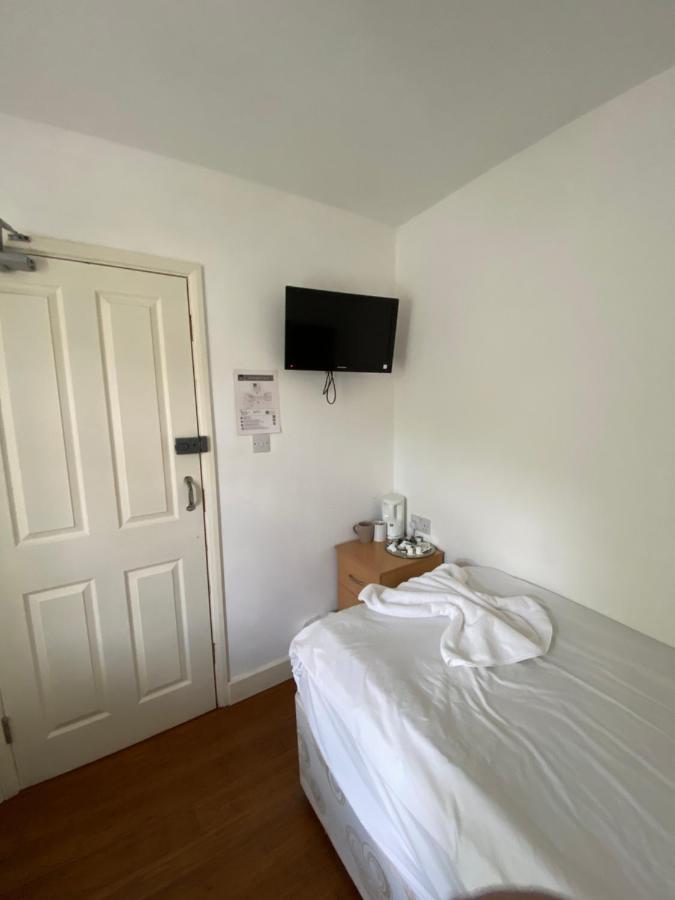 Contractors Guest House High Wycombe Exterior foto