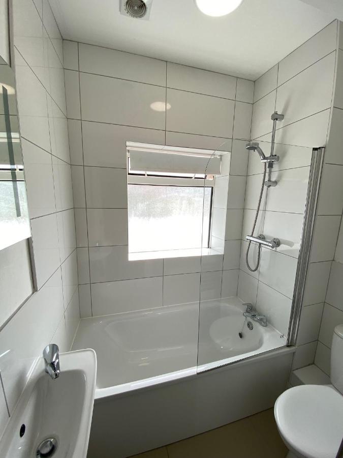 Contractors Guest House High Wycombe Exterior foto