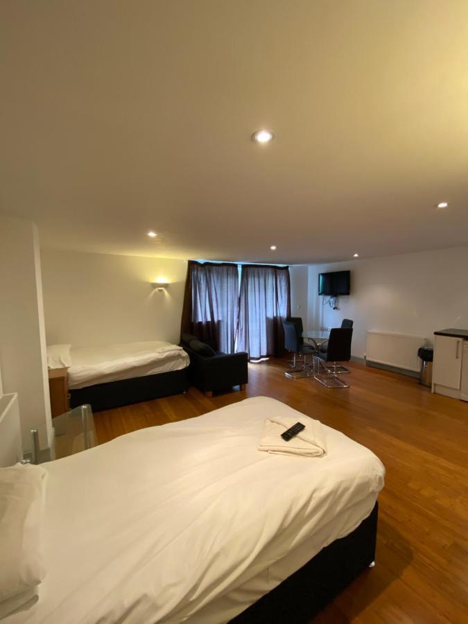 Contractors Guest House High Wycombe Exterior foto