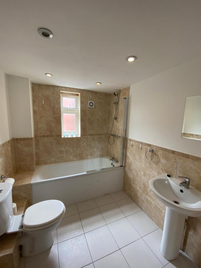 Contractors Guest House High Wycombe Exterior foto
